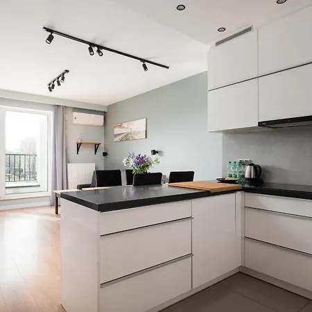 Wola Obozowa Spacious By Bookinghost Apartment Warsaw