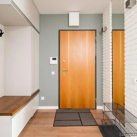 Apartment Wola Obozowa Spacious By Bookinghost Warsaw